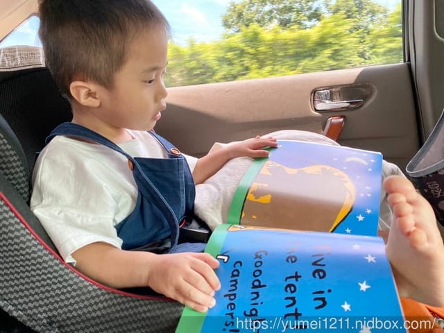 英文童書推薦|貼紙書、立體書、觸摸書、翻翻硬頁書、推拉機關書|0-3寶寶推薦 - 第24張圖 英文童書推薦|貼紙書、立體書、觸摸書、翻翻硬頁書、推拉機關書|0-3寶寶推薦