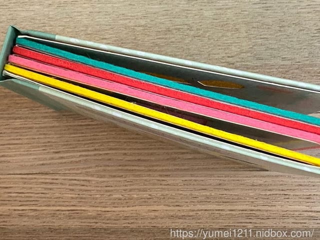 英文童書推薦|貼紙書、立體書、觸摸書、翻翻硬頁書、推拉機關書|0-3寶寶推薦 - 第13張圖 英文童書推薦|貼紙書、立體書、觸摸書、翻翻硬頁書、推拉機關書|0-3寶寶推薦