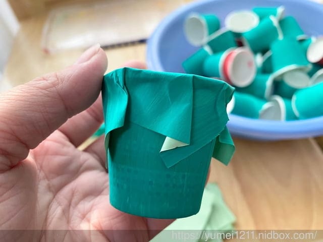 聖誕節特輯手作｜聖誕降臨曆｜紙杯聖誕樹製作｜百元有找