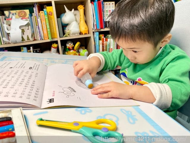 回傳訂單再享好禮｜成長桌椅推薦｜樂澄童年書桌椅｜實際使用後真心分享｜冰雪奇緣桌