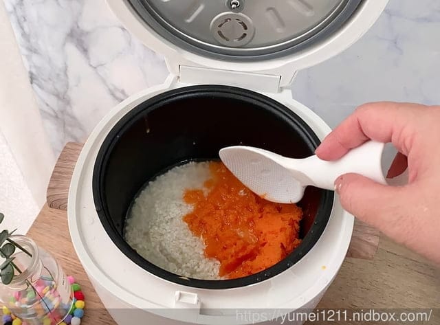 電子鍋料理｜廚房家電｜寶寶蛋糕、茶葉蛋｜Kolin歌林多功能厚釜微電腦電子鍋，24Hr預約