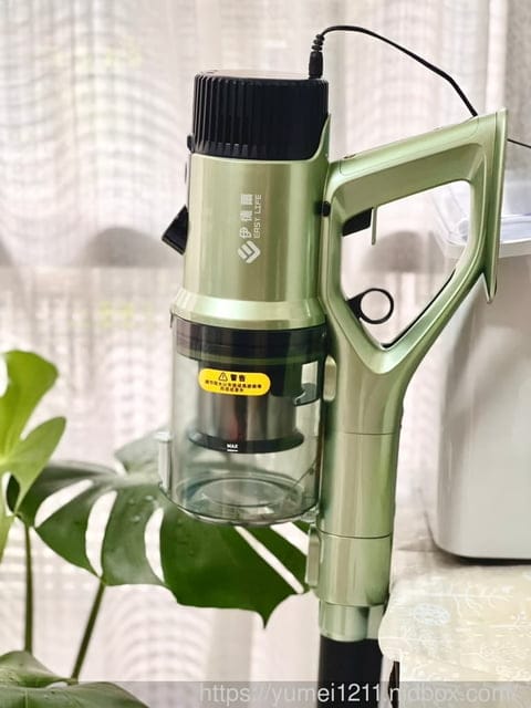 無線吸塵器|EASY LIFE伊德爾|無線手持可彎吸塵器|可彎折鋁管讓打掃無拘無束 - 第5張圖 無線吸塵器|EASY LIFE伊德爾|無線手持可彎吸塵器|可彎折鋁管讓打掃無拘無束