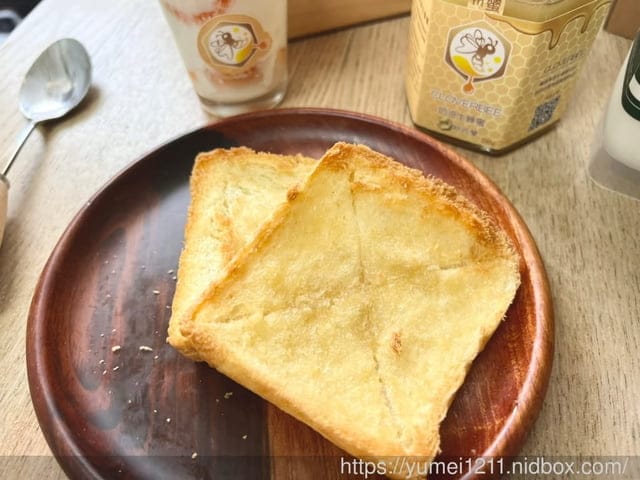吐司料理|CLOVERBEE 四葉草蜂蜜|四葉草蜂蜜-奶油生蜂蜜|吐司布丁蛋糕 - 第10張圖 吐司料理|CLOVERBEE 四葉草蜂蜜|四葉草蜂蜜-奶油生蜂蜜|吐司布丁蛋糕