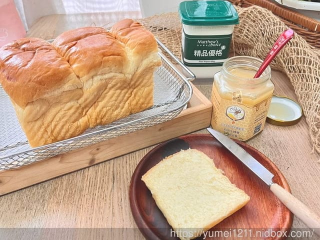 吐司料理|CLOVERBEE 四葉草蜂蜜|四葉草蜂蜜-奶油生蜂蜜|吐司布丁蛋糕 - 第7張圖 吐司料理|CLOVERBEE 四葉草蜂蜜|四葉草蜂蜜-奶油生蜂蜜|吐司布丁蛋糕