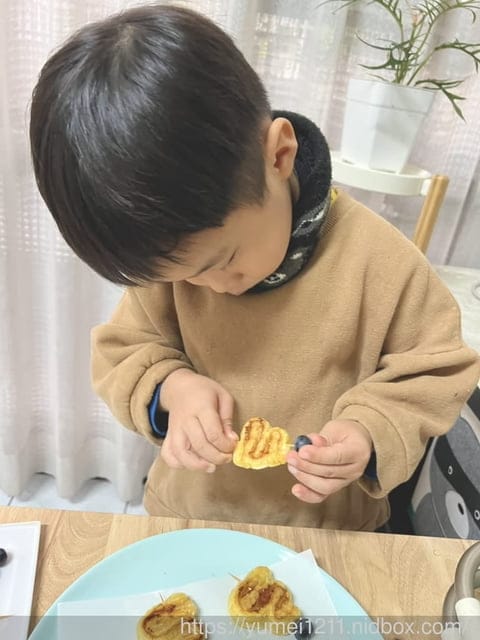 輕食土司｜iNNOHOME-復古三明治機｜3.2公分超厚實的熱壓吐司｜視覺更”厚”看喔