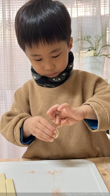 輕食土司｜iNNOHOME-復古三明治機｜3.2公分超厚實的熱壓吐司｜視覺更”厚”看喔