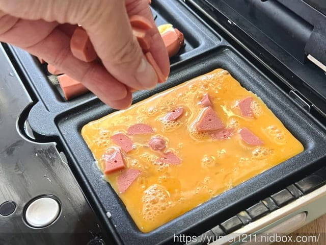 輕食土司｜iNNOHOME-復古三明治機｜3.2公分超厚實的熱壓吐司｜視覺更”厚”看喔
