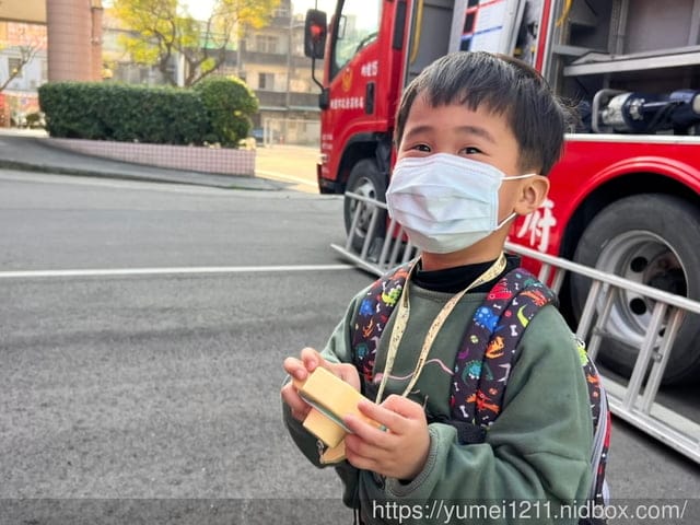 【YOMIX 優迷】Pokémon寶可夢聯名款 Wi-Fi兒童數位相機KC-1