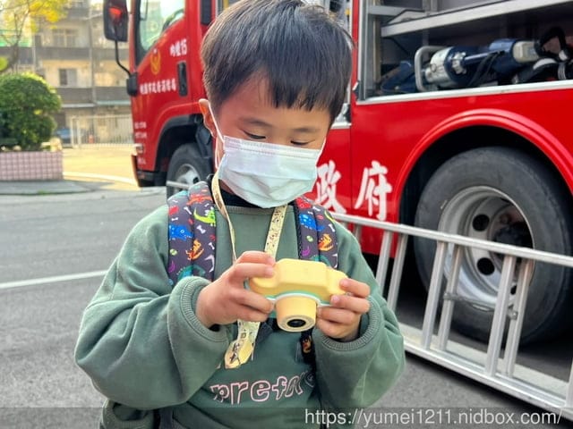 【YOMIX 優迷】Pokémon寶可夢聯名款 Wi-Fi兒童數位相機KC-1
