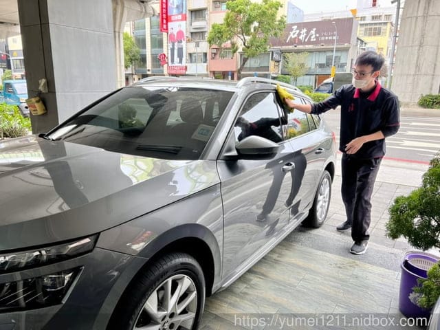 台中隔熱紙|隔熱紙怎麼挑|SKODA隔熱紙|美國SolarGard舒熱佳陶瓷隔熱紙前擋XE35+車身XE30|XE系列 - 第42張圖 台中隔熱紙|隔熱紙怎麼挑|SKODA隔熱紙|美國SolarGard舒熱佳陶瓷隔熱紙前擋XE35+車身XE30|XE系列