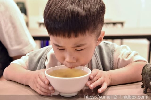 南投埔里親子景點|豐年農場|A套裝行程相當值回票價|免門票、免費導覽採菇、披薩DIY、菇菇彩繪|雨天備案 - 第66張圖 南投埔里親子景點|豐年農場|A套裝行程相當值回票價|免門票、免費導覽採菇、披薩DIY、菇菇彩繪|雨天備案