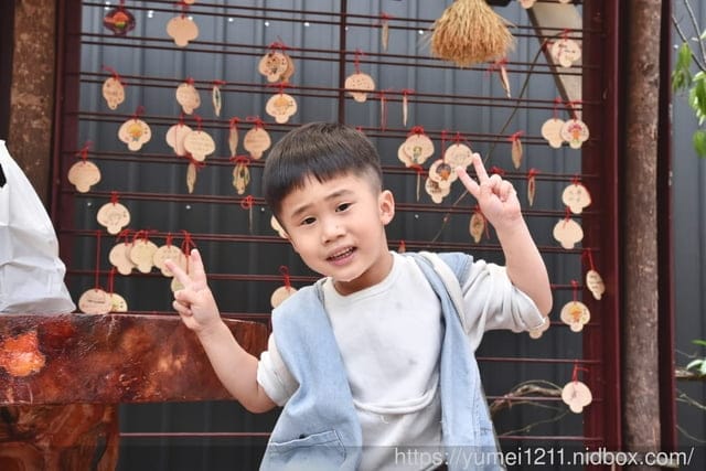 南投埔里親子景點|豐年農場|A套裝行程相當值回票價|免門票、免費導覽採菇、披薩DIY、菇菇彩繪|雨天備案 - 第29張圖 南投埔里親子景點|豐年農場|A套裝行程相當值回票價|免門票、免費導覽採菇、披薩DIY、菇菇彩繪|雨天備案
