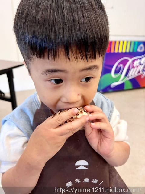 南投埔里親子景點|豐年農場|A套裝行程相當值回票價|免門票、免費導覽採菇、披薩DIY、菇菇彩繪|雨天備案 - 第91張圖 南投埔里親子景點|豐年農場|A套裝行程相當值回票價|免門票、免費導覽採菇、披薩DIY、菇菇彩繪|雨天備案