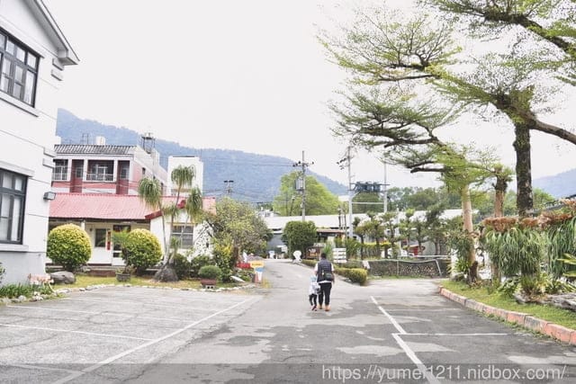 南投埔里親子景點|豐年農場|A套裝行程相當值回票價|免門票、免費導覽採菇、披薩DIY、菇菇彩繪|雨天備案 - 第6張圖 南投埔里親子景點|豐年農場|A套裝行程相當值回票價|免門票、免費導覽採菇、披薩DIY、菇菇彩繪|雨天備案