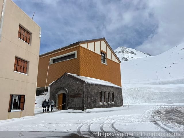 2023黑部立山開山|日本名古屋包車|立山室堂往返|看人品的景點|小小孩怎麼穿雪裝 - 第37張圖 2023黑部立山開山|日本名古屋包車|立山室堂往返|看人品的景點|小小孩怎麼穿雪裝