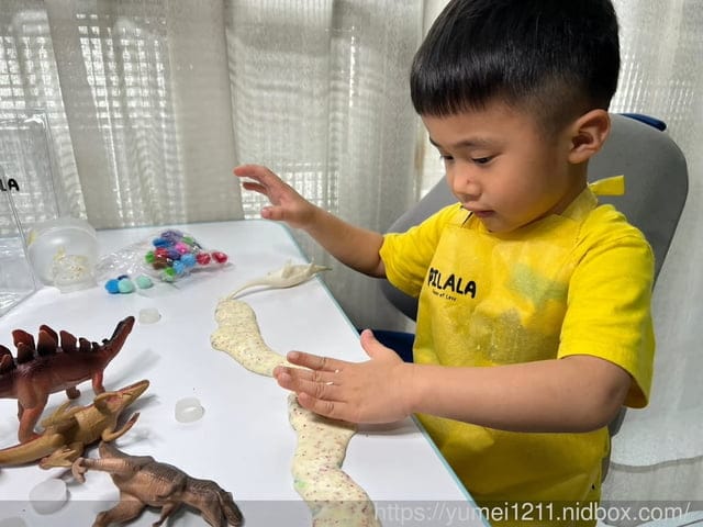 開箱|Pilala皮拉拉史萊姆DIY材料包|安全無毒放心玩簡單上手,超紓壓 - 第27張圖 開箱|Pilala皮拉拉史萊姆DIY材料包|安全無毒放心玩簡單上手,超紓壓