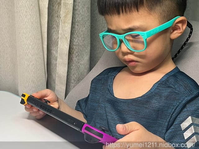 孩子的眼睛如何保護？美國roshambo親子墨鏡｜雪地必備｜時尚親子墨鏡