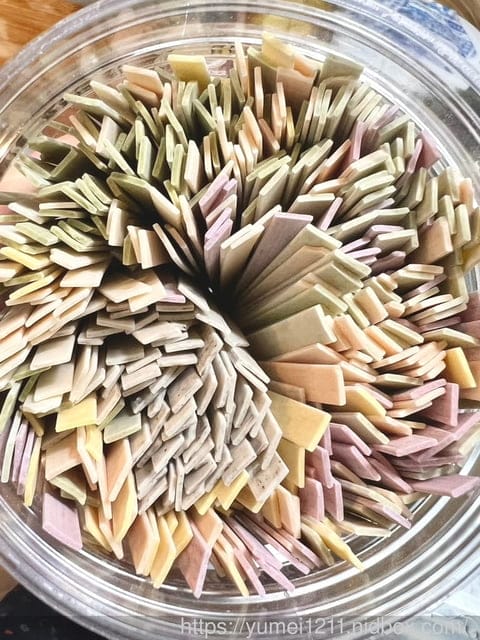 農場美食開箱｜彰化農場｜滇緬台灣黑豬肉臘肉｜滇緬台灣黑豬肉香腸｜八彩麵｜七彩蔬果粄條｜東央酸辣拌醬｜香辣馬告素拌醬