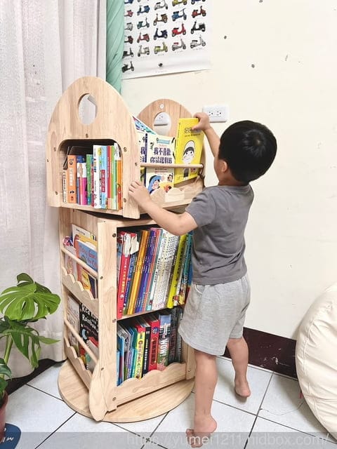 實木旋轉書櫃推薦|兒童傢俱|無限探索旋轉書櫃|Man&Kids寵小孩兒童生活家居|提升孩子的閱讀動機 - 第19張圖 實木旋轉書櫃推薦|兒童傢俱|無限探索旋轉書櫃|Man&Kids寵小孩兒童生活家居|提升孩子的閱讀動機