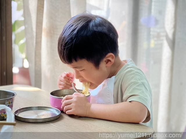 幼稚園開學必備品|作伴-客製化繽紛三色不鏽鋼碗|幼兒園三色碗哪裡買 - 第15張圖 幼稚園開學必備品|作伴-客製化繽紛三色不鏽鋼碗|幼兒園三色碗哪裡買
