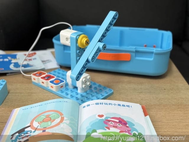 STEM程式編碼積木｜WhalesBot A3 智能程式積木鯨魚機器人｜創意和邏輯力｜專為3-5歲孩童設計｜程式啟蒙積木機器人
