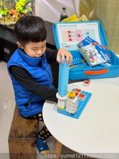 STEM程式編碼積木｜WhalesBot A3 智能程式積木鯨魚機器人｜創意和邏輯力｜專為3-5歲孩童設計｜程式啟蒙積木機器人