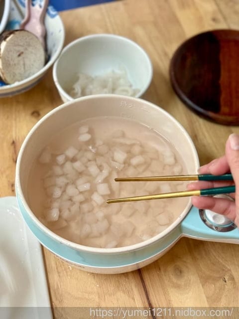 備料神器|歌林多功能食物調理機|切碎、絞肉、研磨、碎冰,一機多用|寶寶副食品也能做 - 第14張圖 備料神器|歌林多功能食物調理機|切碎、絞肉、研磨、碎冰,一機多用|寶寶副食品也能做