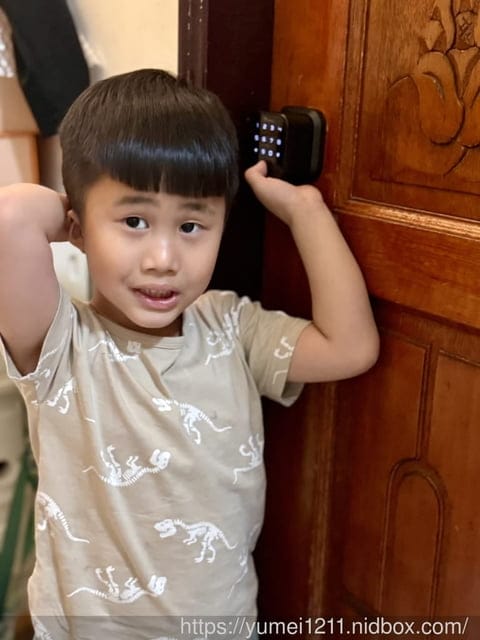 FAMMIX電子鎖推薦|FAMMIX最聰明的電子鎖開|CUBE小方鎖六合一智慧室內Wi-Fi電子鎖|一鍵解鎖,CUBE小方鎖 - 第16張圖 FAMMIX電子鎖推薦|FAMMIX最聰明的電子鎖開|CUBE小方鎖六合一智慧室內Wi-Fi電子鎖|一鍵解鎖,CUBE小方鎖