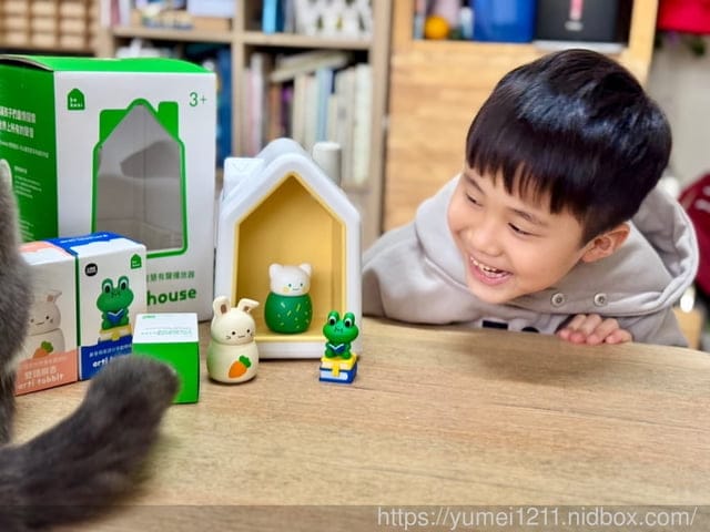 兒童語言故事機開箱|韓國kokozi智慧有聲故事屋|LINE FRIENDS雙語學習組育兒故事機推薦|kokozihouse - 第23張圖 兒童語言故事機開箱|韓國kokozi智慧有聲故事屋|LINE FRIENDS雙語學習組育兒故事機推薦|kokozihouse