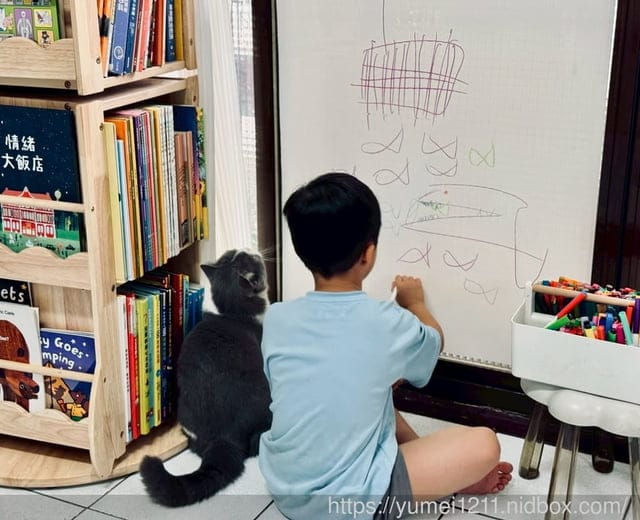 3M白板貼推薦|不挑筆超好清|3M Post-it白板貼開箱|親子塗鴉、教學遊戲都靠它一貼搞定! - 第7張圖 3M白板貼推薦|不挑筆超好清|3M Post-it白板貼開箱|親子塗鴉、教學遊戲都靠它一貼搞定!