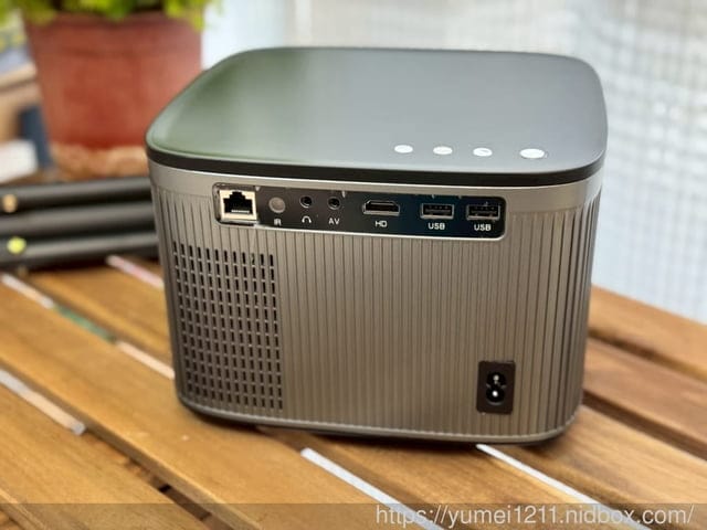 開箱實測｜SANSUI山水智慧投影機SPJ-MO｜高流明500ANSI｜支援手機鏡射｜0.9M短投距｜我的行動劇院生活日記