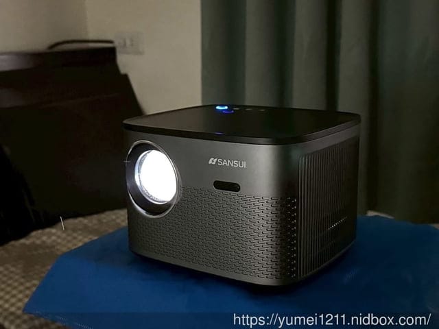 開箱實測｜SANSUI山水智慧投影機SPJ-MO｜高流明500ANSI｜支援手機鏡射｜0.9M短投距｜我的行動劇院生活日記