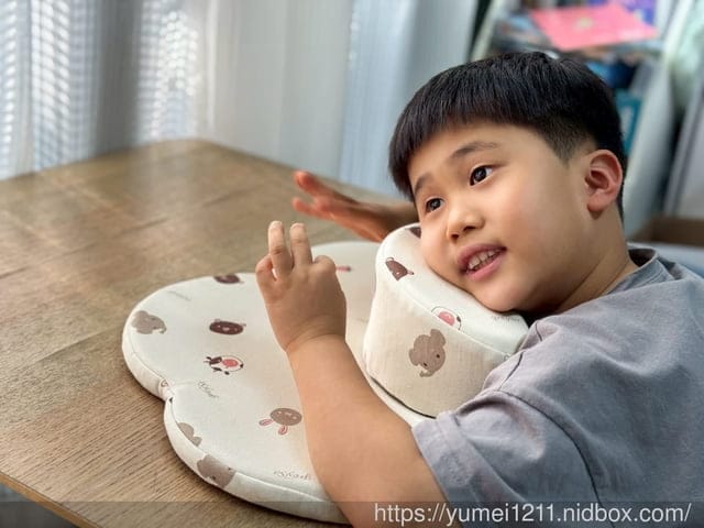 小學生午睡枕推薦|GreySa格蕾莎月兒午安枕+雲朵午睡墊開箱心得:孩子午休更舒服了! - 第16張圖 小學生午睡枕推薦|GreySa格蕾莎月兒午安枕+雲朵午睡墊開箱心得:孩子午休更舒服了!