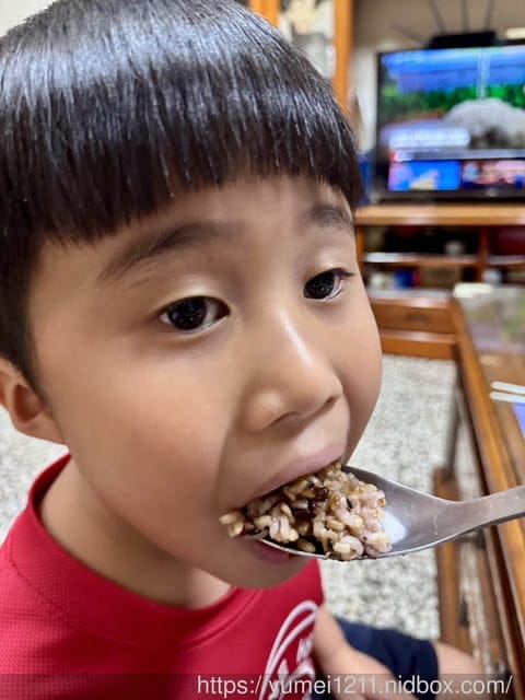 苦茶油食譜分享|連淨從一瓶苦茶油開始,煮出家的香氣|連淨評價|料理調味料分享 - 第16張圖 苦茶油食譜分享|連淨從一瓶苦茶油開始,煮出家的香氣|連淨評價|料理調味料分享