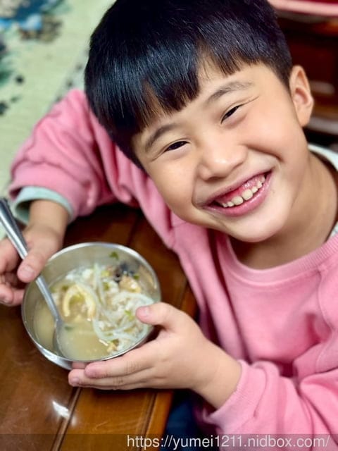 「i3Fresh 愛上新鮮 × 吳秉承師傅|豪氣食堂台式芋頭炊粉湯|冬天最暖的家常味,一碗就能療癒身心」 - 第7張圖 「i3Fresh 愛上新鮮 × 吳秉承師傅|豪氣食堂台式芋頭炊粉湯|冬天最暖的家常味,一碗就能療癒身心」