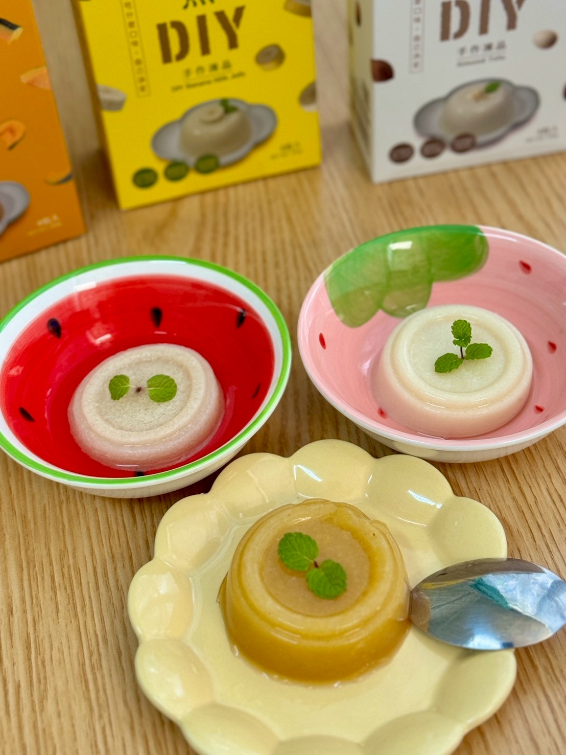 小白鯨DIY凍品｜親子一起做甜點，連孩子都超投入的小白鯨凍品｜周末手作時光