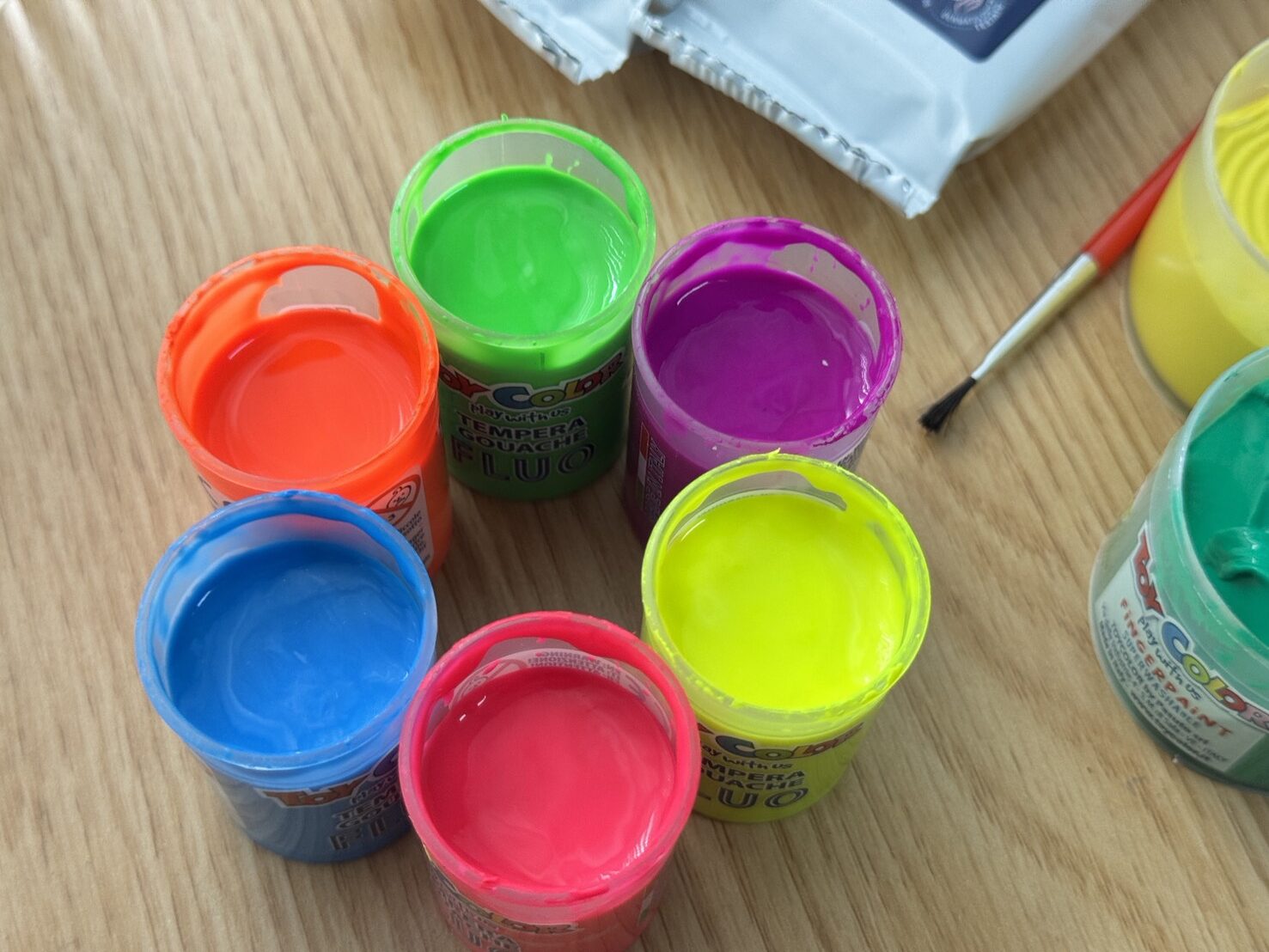 來自義大利的療癒美勞時光：Toy Color 黏土顏料禮盒組＋手指膏