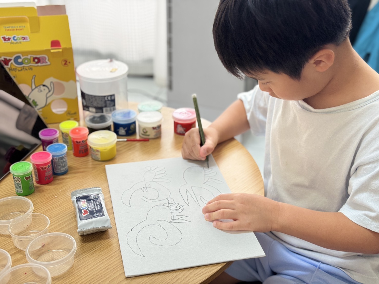 來自義大利的療癒美勞時光：Toy Color 黏土顏料禮盒組＋手指膏